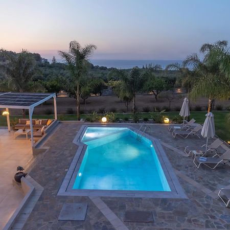 Villa Periklis Аделианос Кампос Екстериор снимка