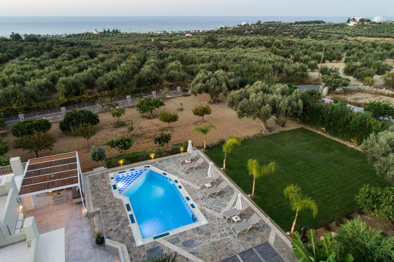 Villa Periklis Аделианос Кампос Екстериор снимка