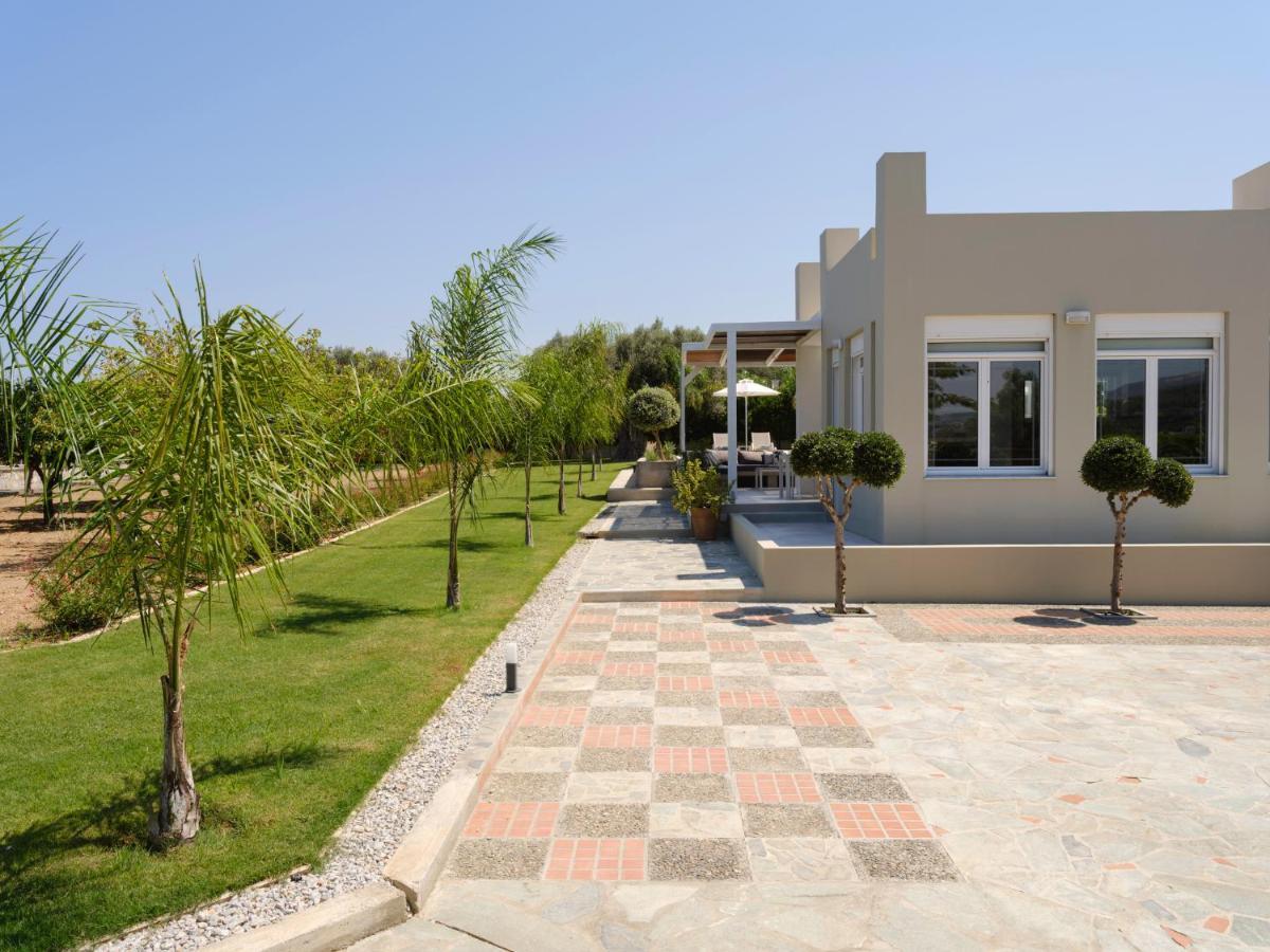 Villa Periklis Аделианос Кампос Екстериор снимка