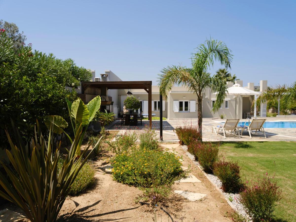 Villa Periklis Аделианос Кампос Екстериор снимка