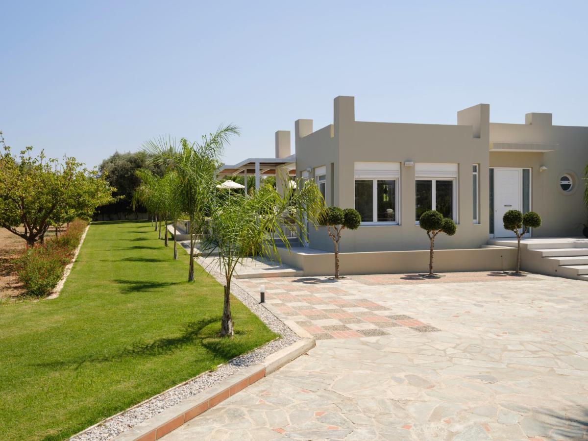 Villa Periklis Аделианос Кампос Екстериор снимка