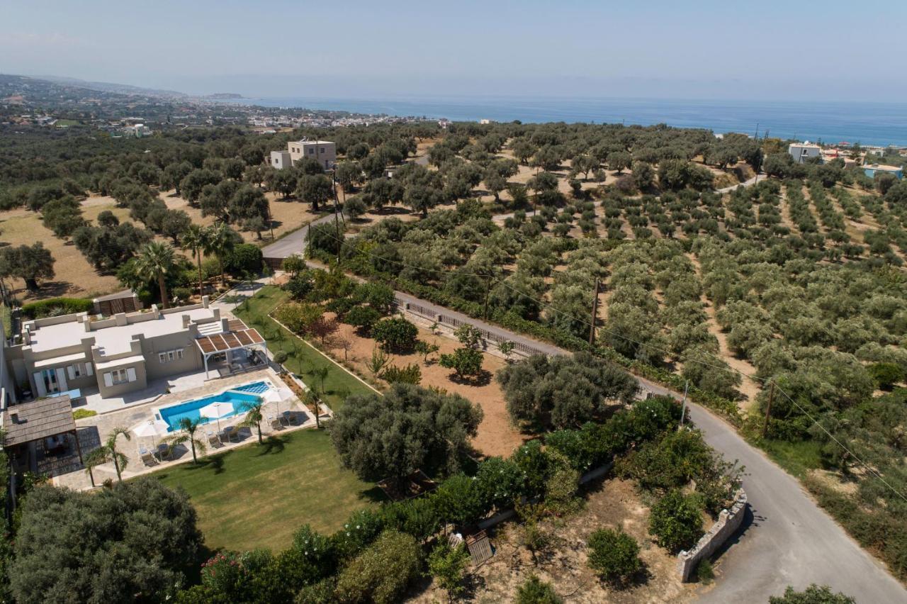 Villa Periklis Аделианос Кампос Екстериор снимка