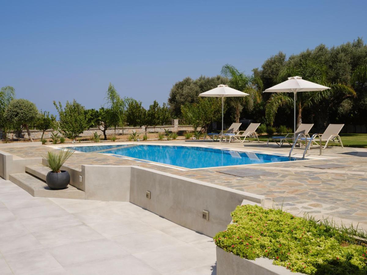 Villa Periklis Аделианос Кампос Екстериор снимка