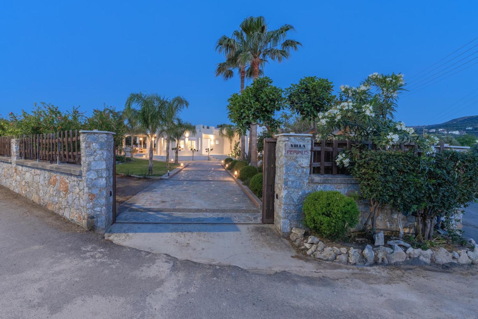 Villa Periklis Аделианос Кампос Екстериор снимка