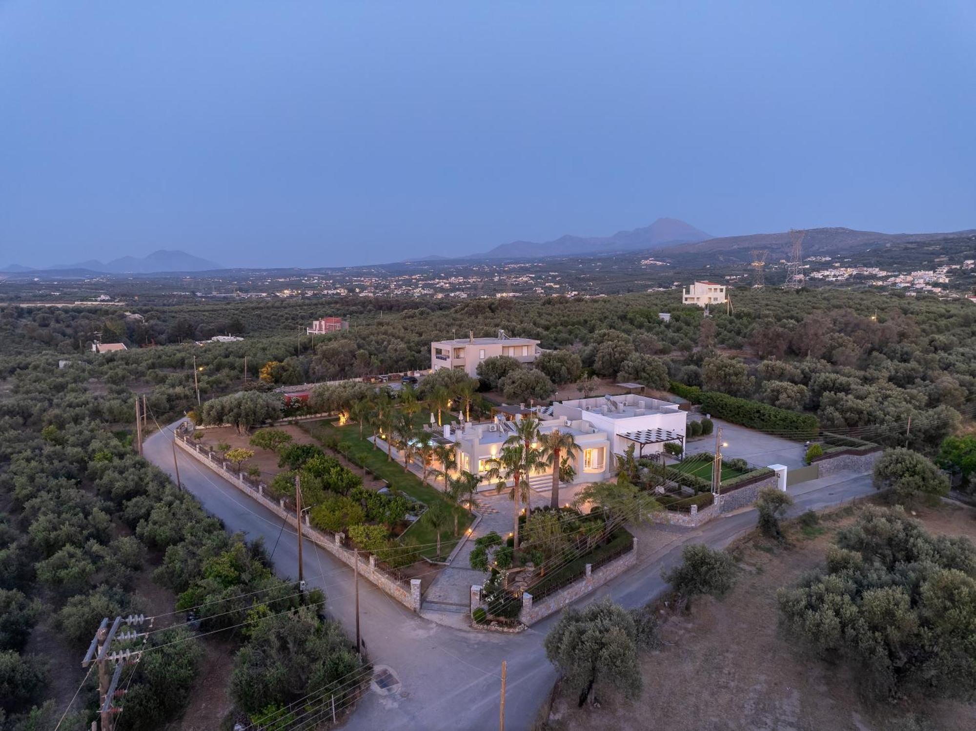 Villa Periklis Аделианос Кампос Екстериор снимка